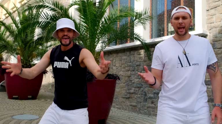 Я тобою только дорожу…